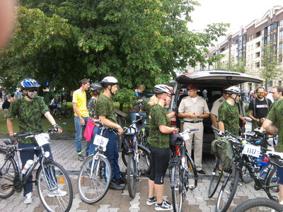 2011-08-21 12.03.28.jpg